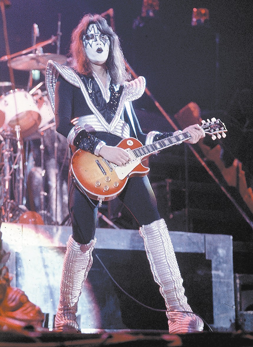 ace-frehley-kiss-founding-guitarist-passes-away-at-74